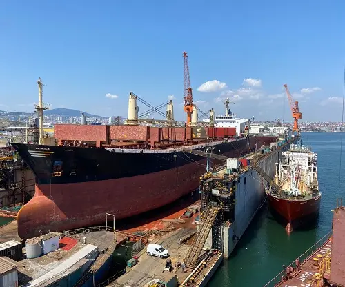 PAMS Pacific Admiralty Maritime Services Case Study  Dry Dock Repair Attendance 